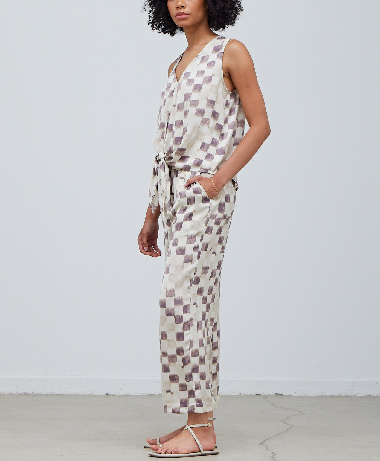 CHECKER PRINTED TIED TOP
