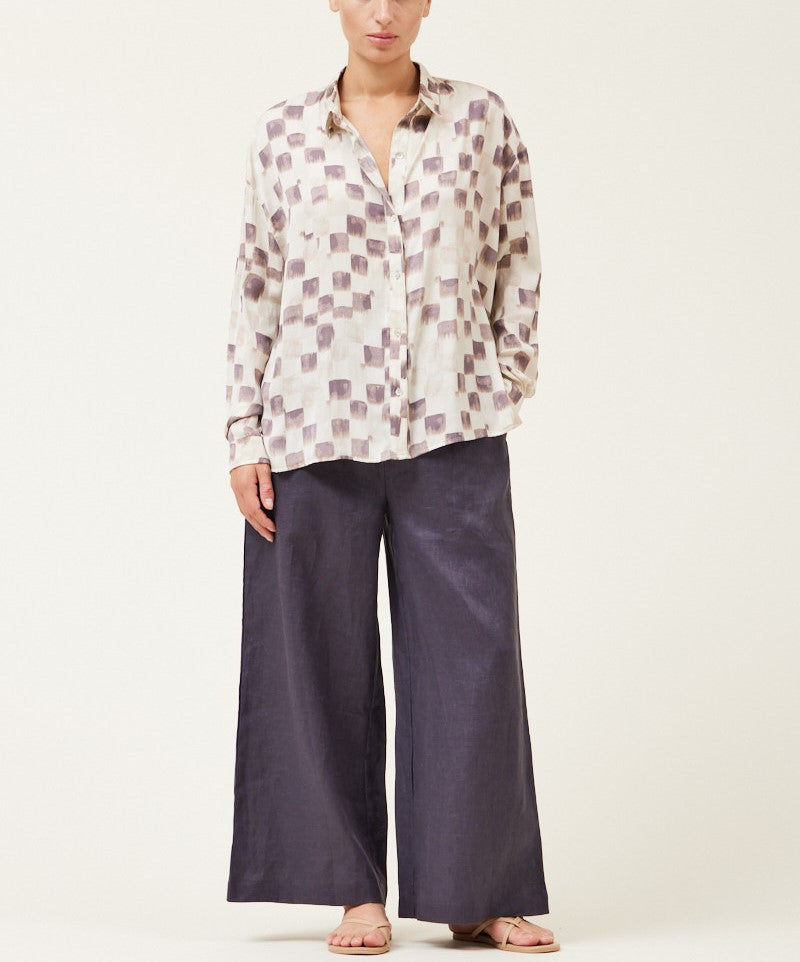 BUTTON UP SHIRT