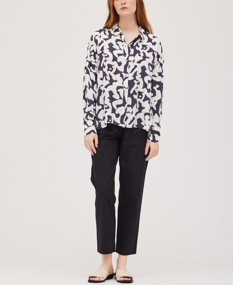 BUTTON UP SHIRT