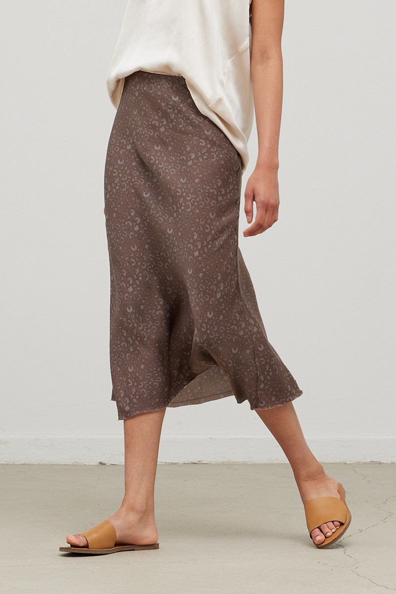 LEOPARD SATIN SLIP SKIRT
