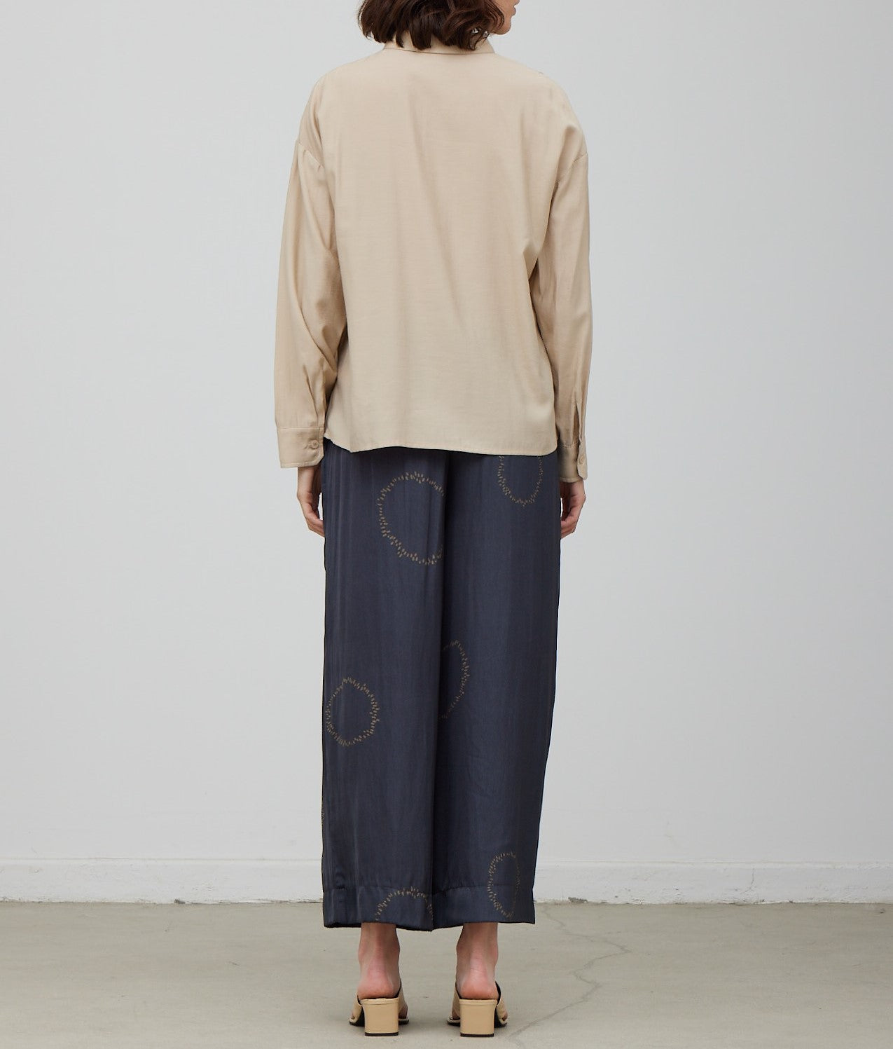 DOUBLE POCKET SHIRT
