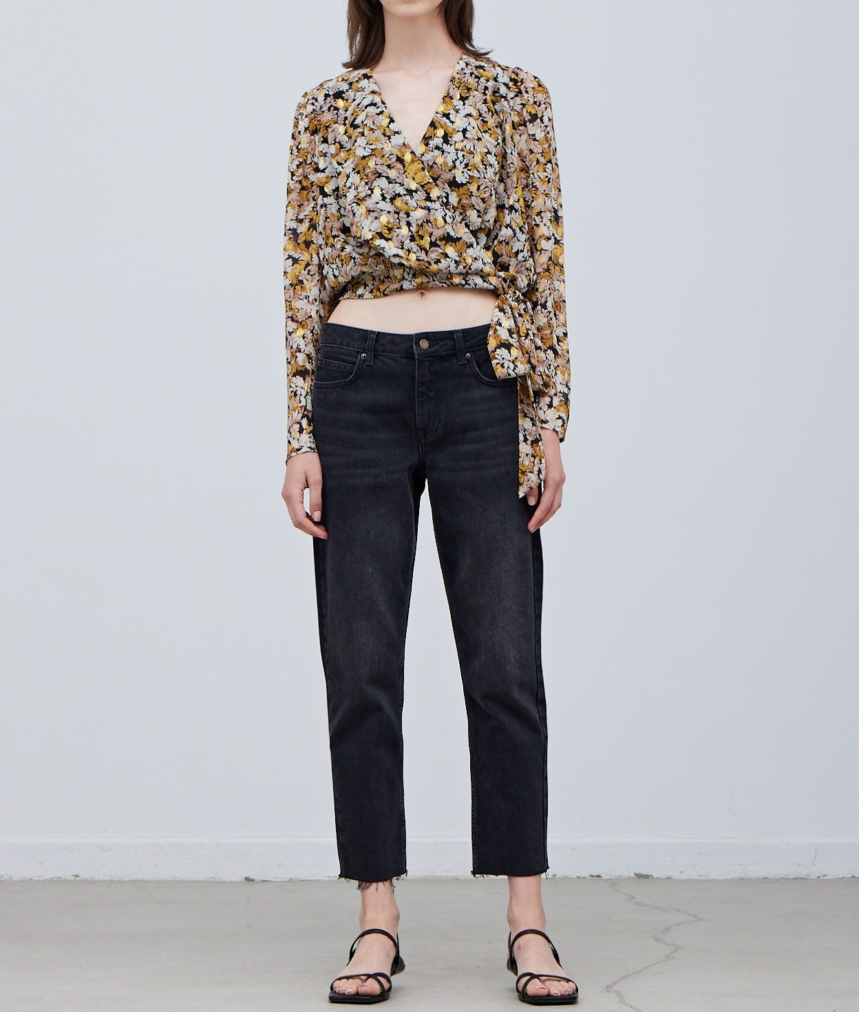 METALLIC SURPLICE TOP