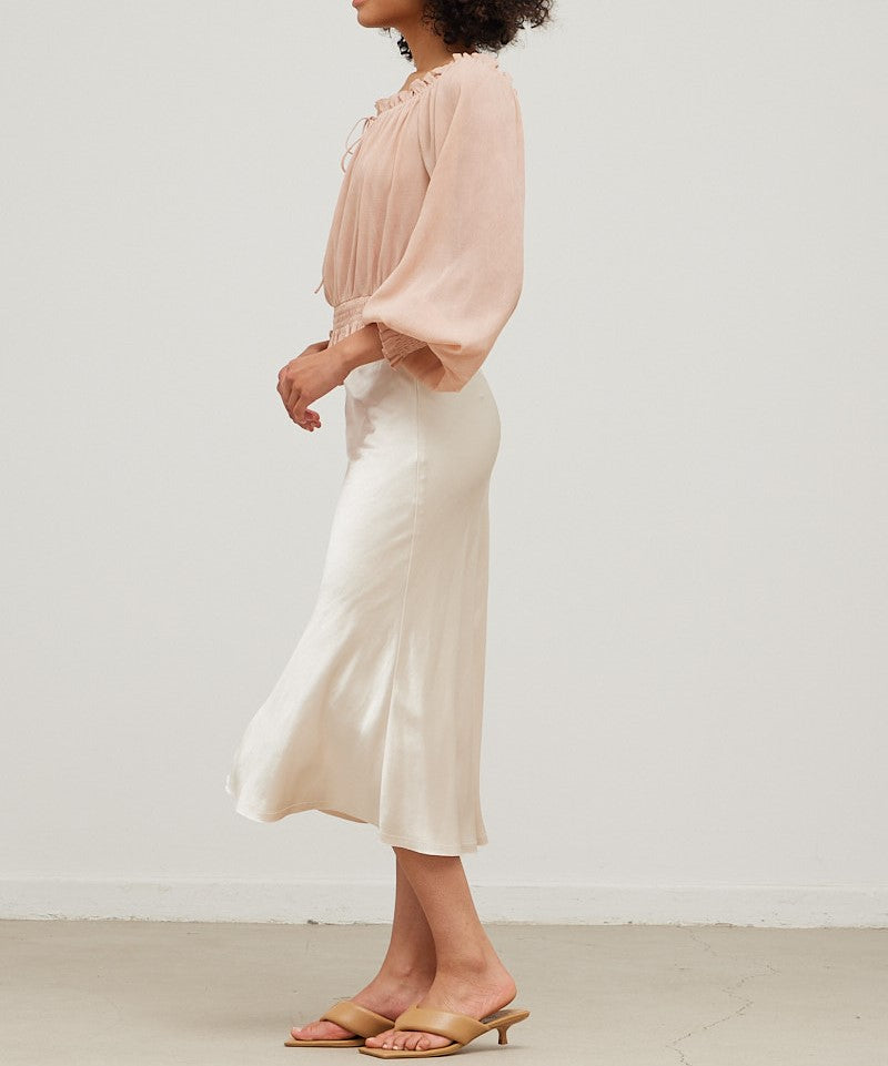 OFF THE SHOULDER TEXTURED TOP