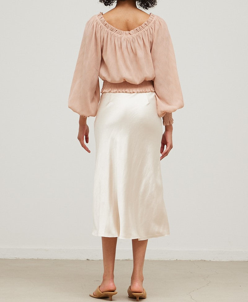 OFF THE SHOULDER TEXTURED TOP