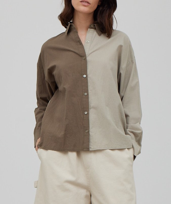 COLOR BLOCK BUTTON UP SHIRT