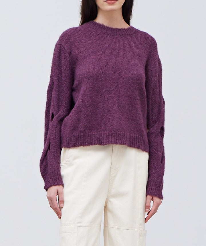 DETAILED PULLOVER SWEATER