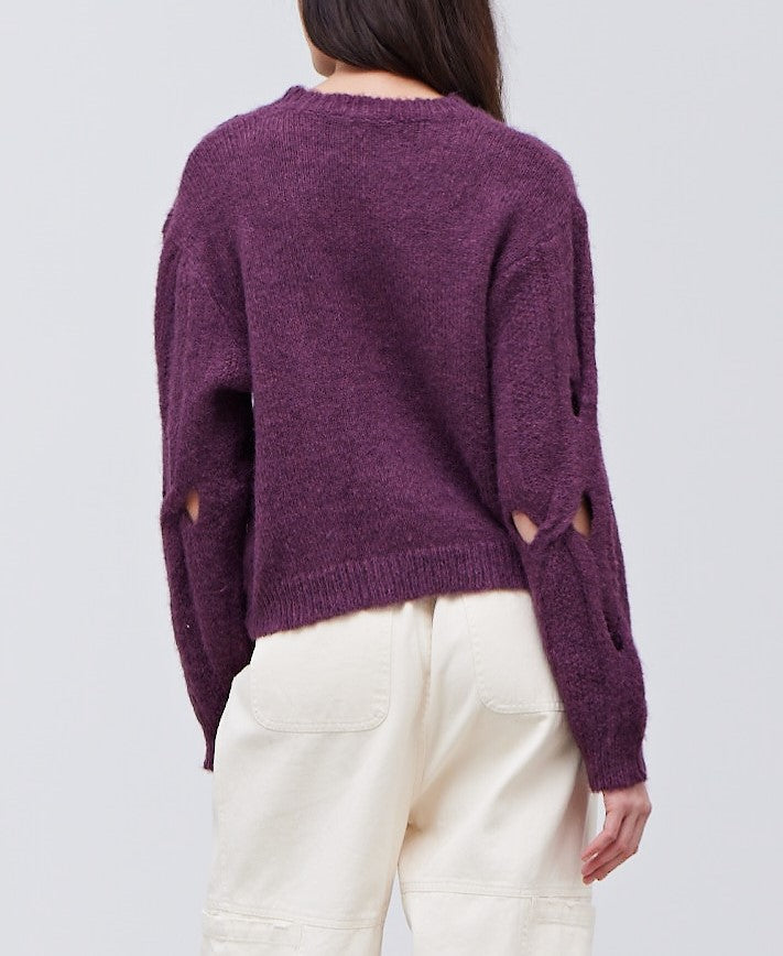 DETAILED PULLOVER SWEATER