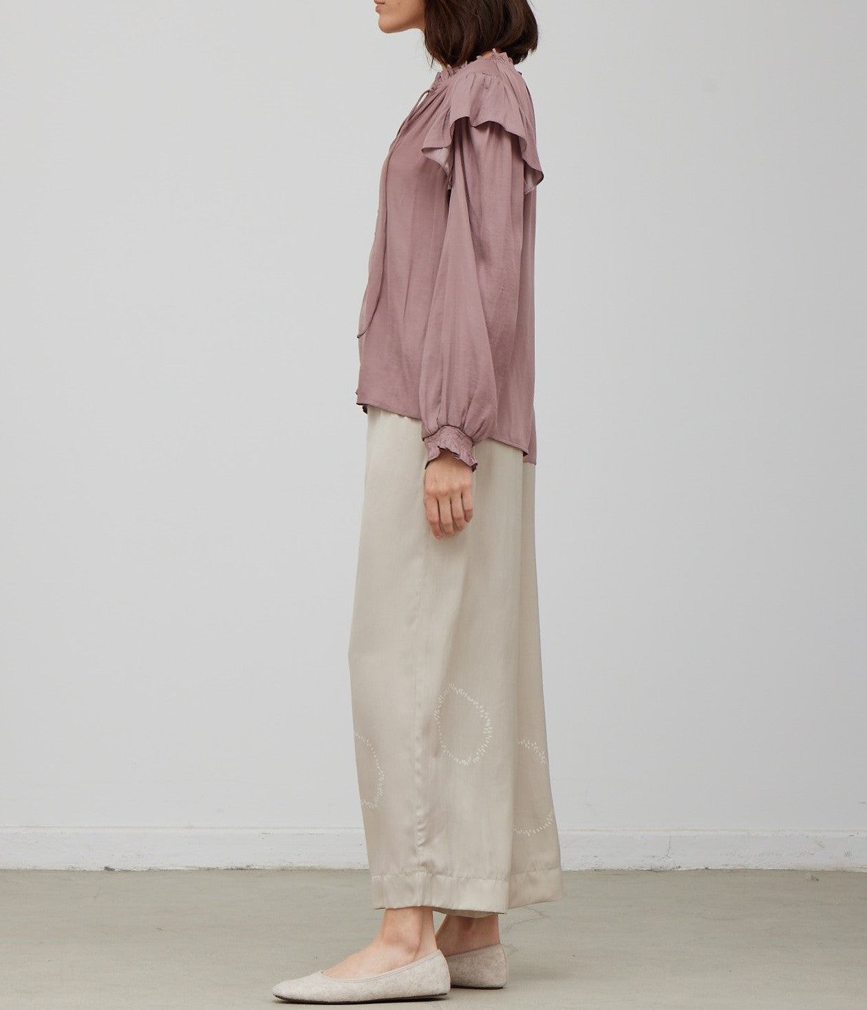 SMOCKING BLOUSE
