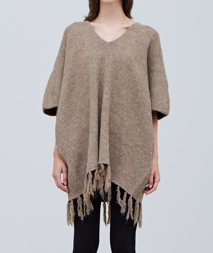 FRINGE HEM KNIT PONCHO