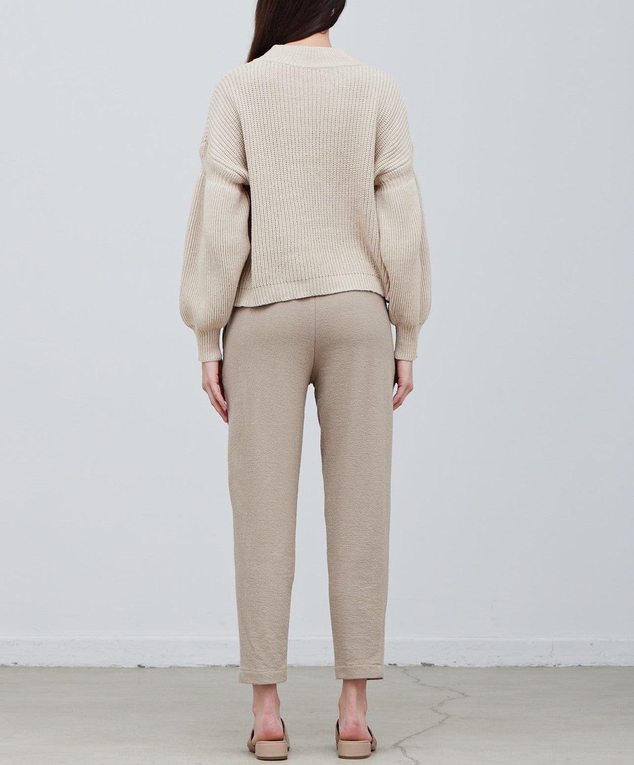 MOCK NECK SWEATER