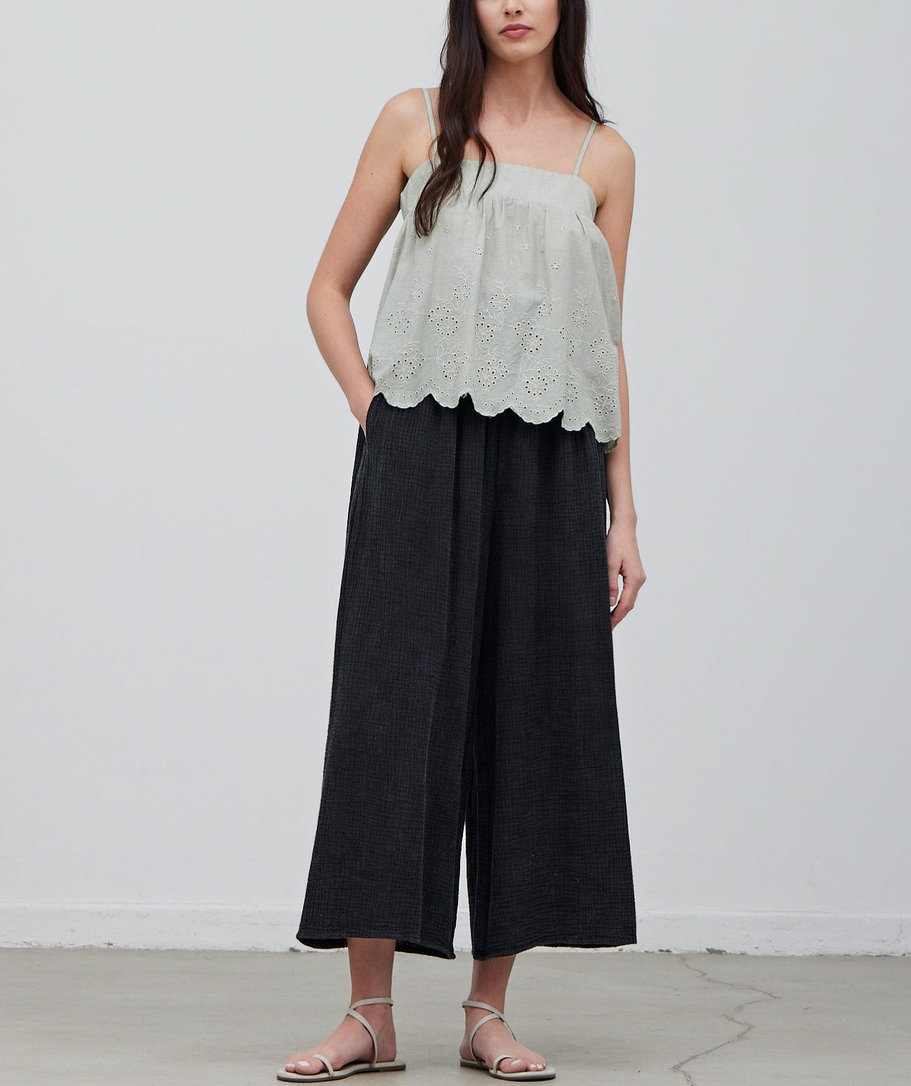 EYELET CAMI TOP