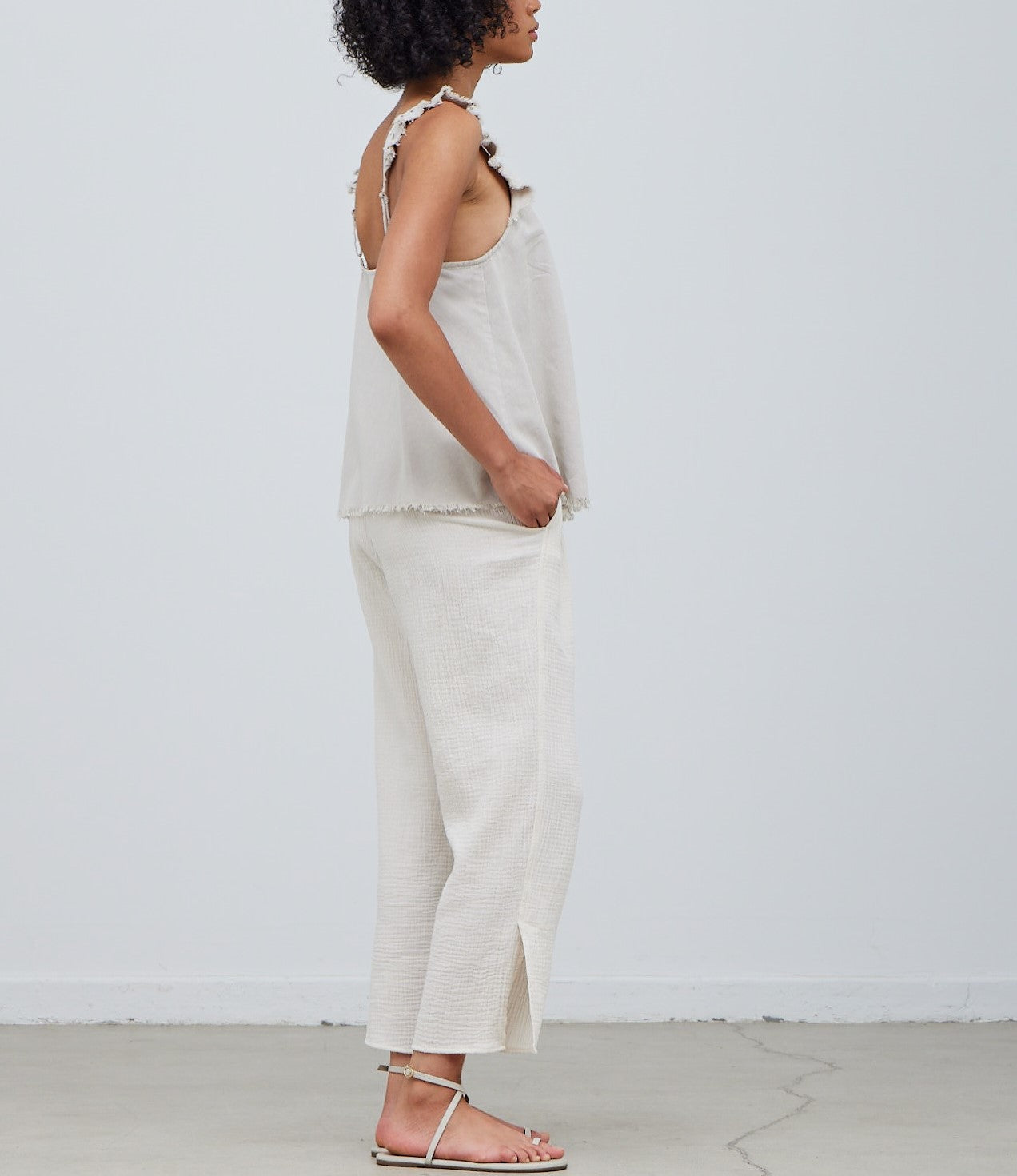 ACID WASHED RUFFLE TWILL TANK