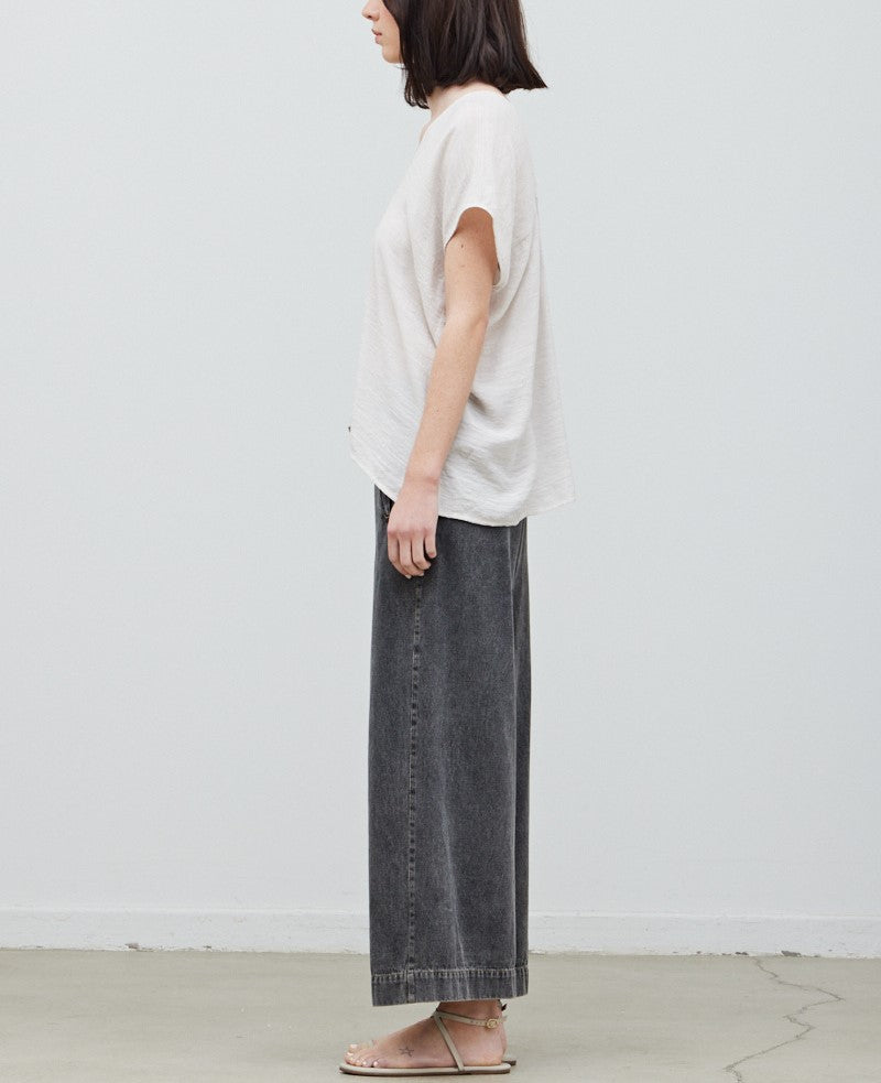 V NECK CREPE SLUB BLOUSE