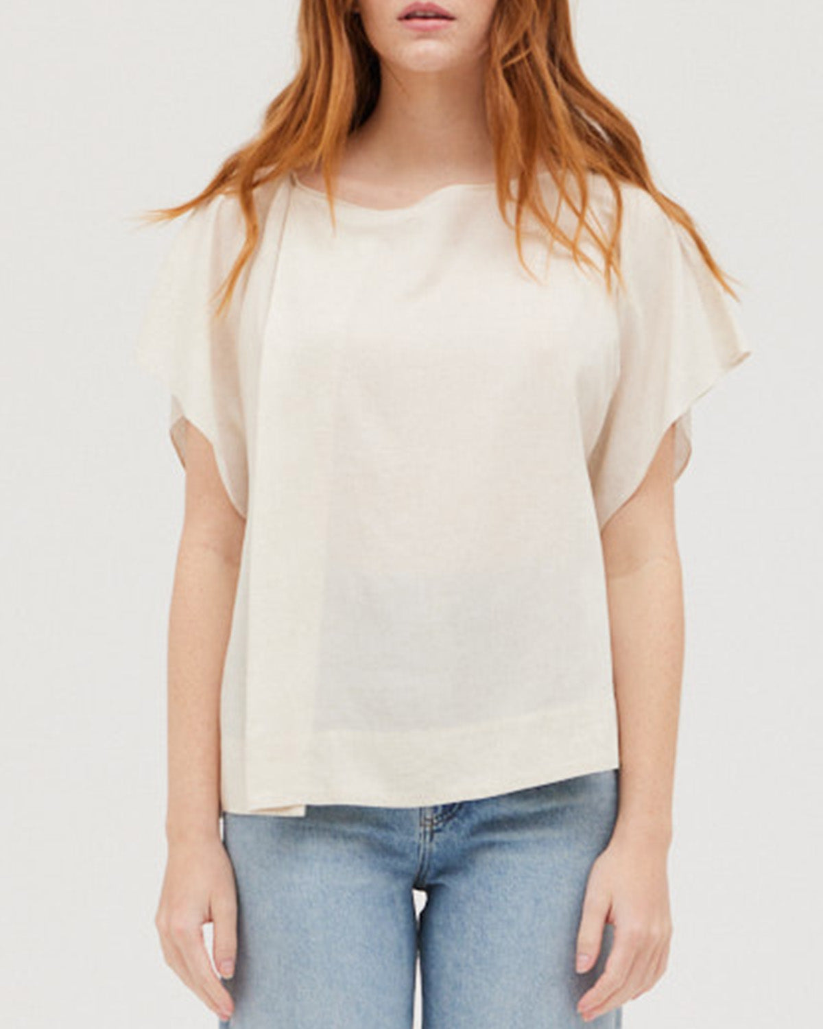 PLEAT SHOULDER DRAPE BLOUSE
