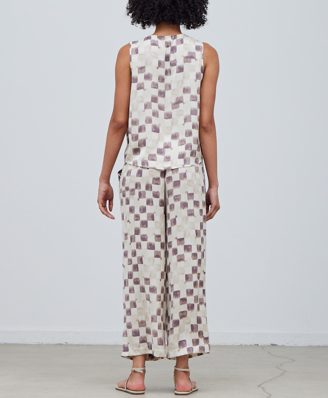 CHECKER PRINTED TIED TOP