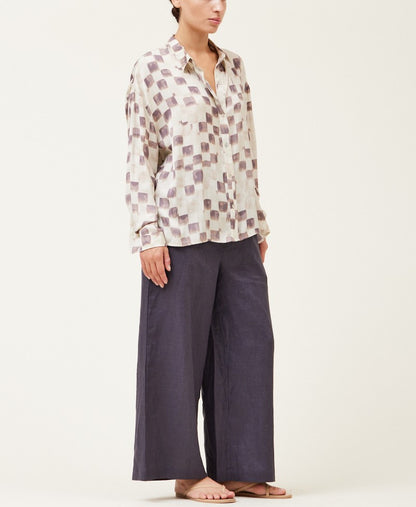 BUTTON UP SHIRT