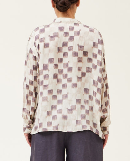 BUTTON UP SHIRT
