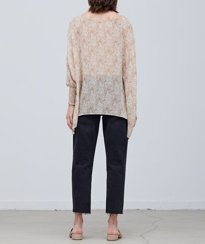 SMOCKED SLEEVE BLOUSE