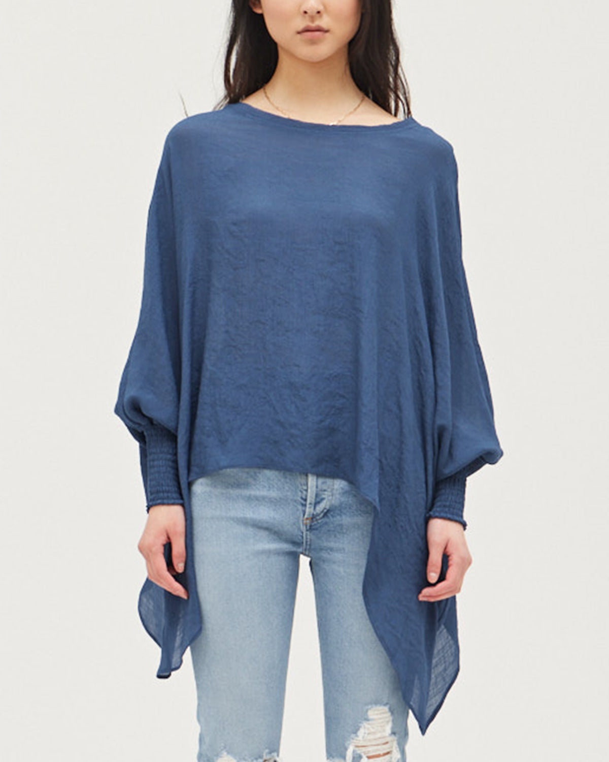 SMOCKED SLEEVE BLOUSE