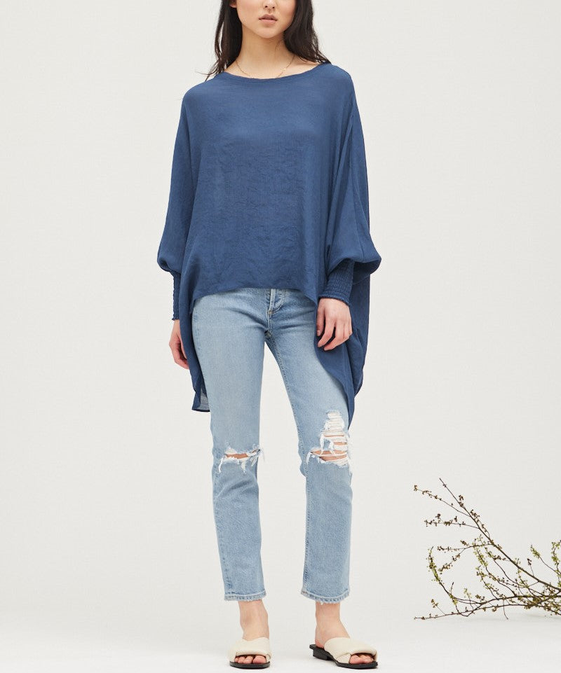 SMOCKED SLEEVE BLOUSE