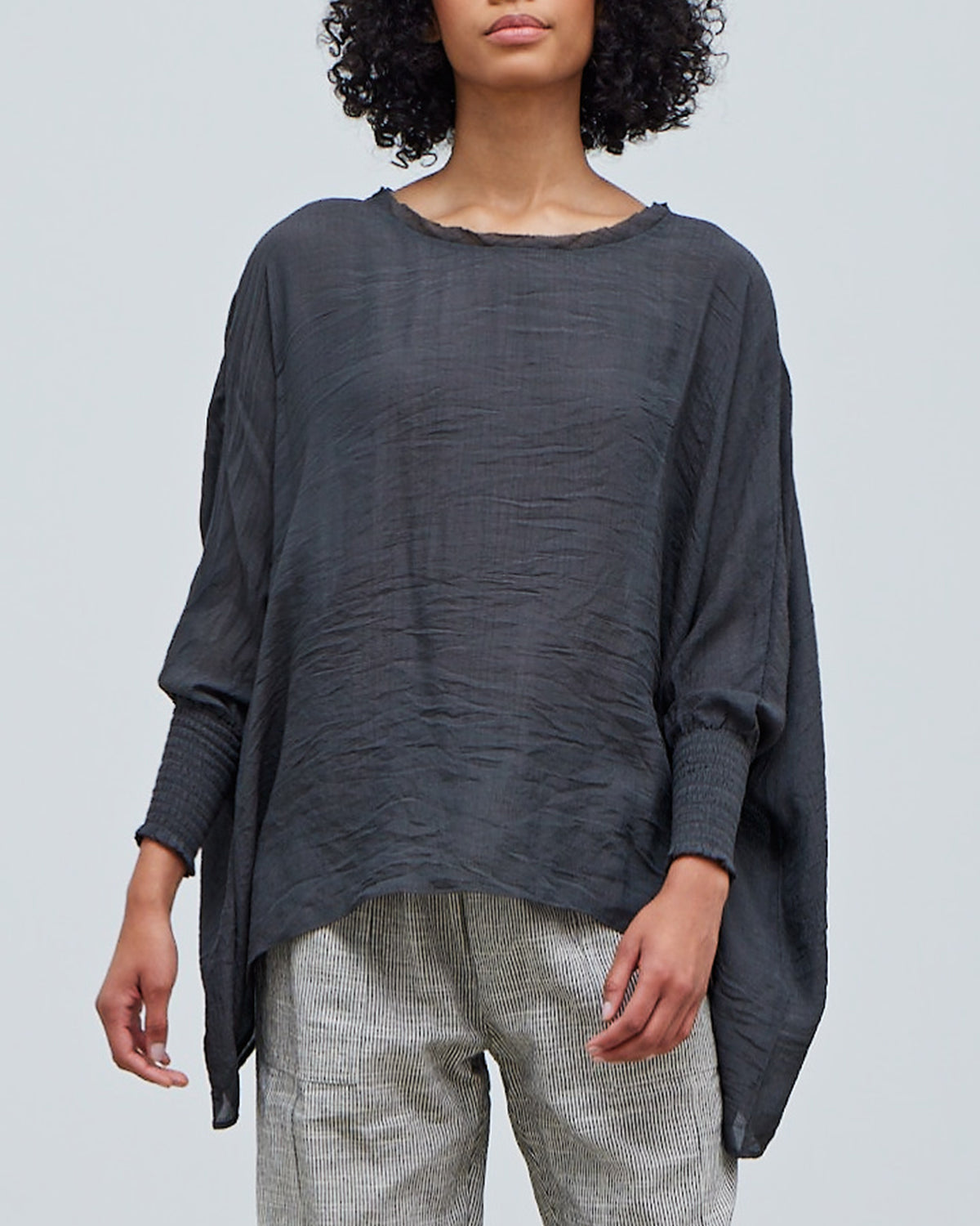 SMOCKED SLEEVE BLOUSE