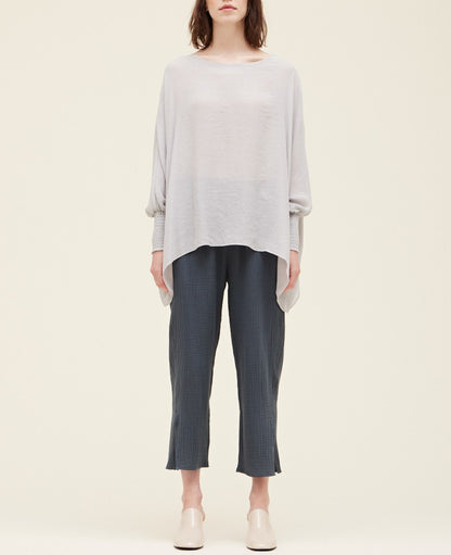 SMOCKED SLEEVE BLOUSE