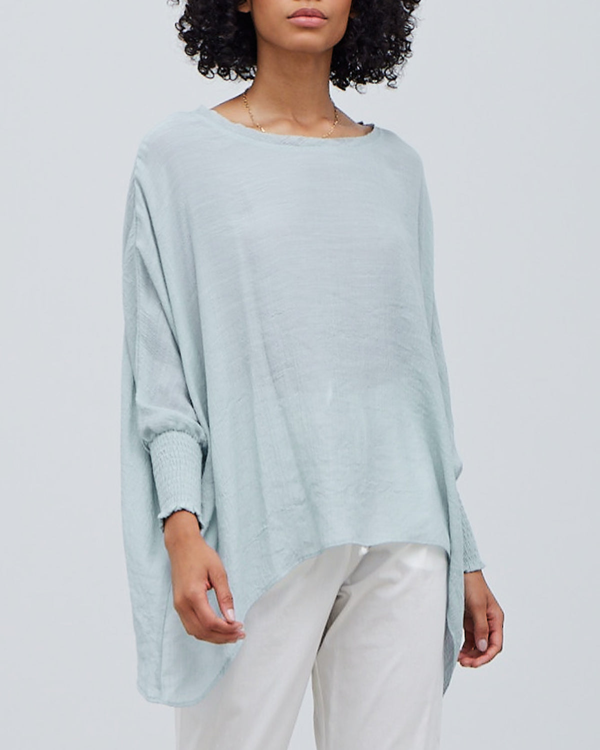 SMOCKED SLEEVE BLOUSE
