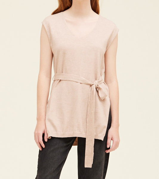 LONG BELTED KNIT TANK