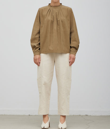PLEATED DETAIL CORUROY BLOUSE