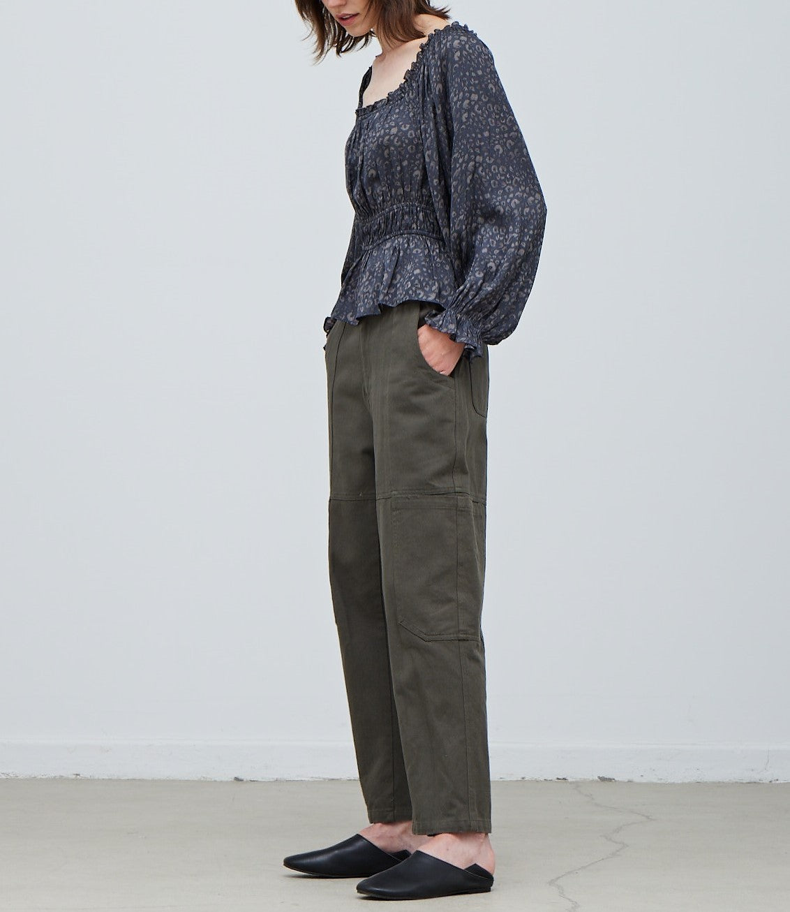 LEOPARD PRINTED SATIN BLOUSE