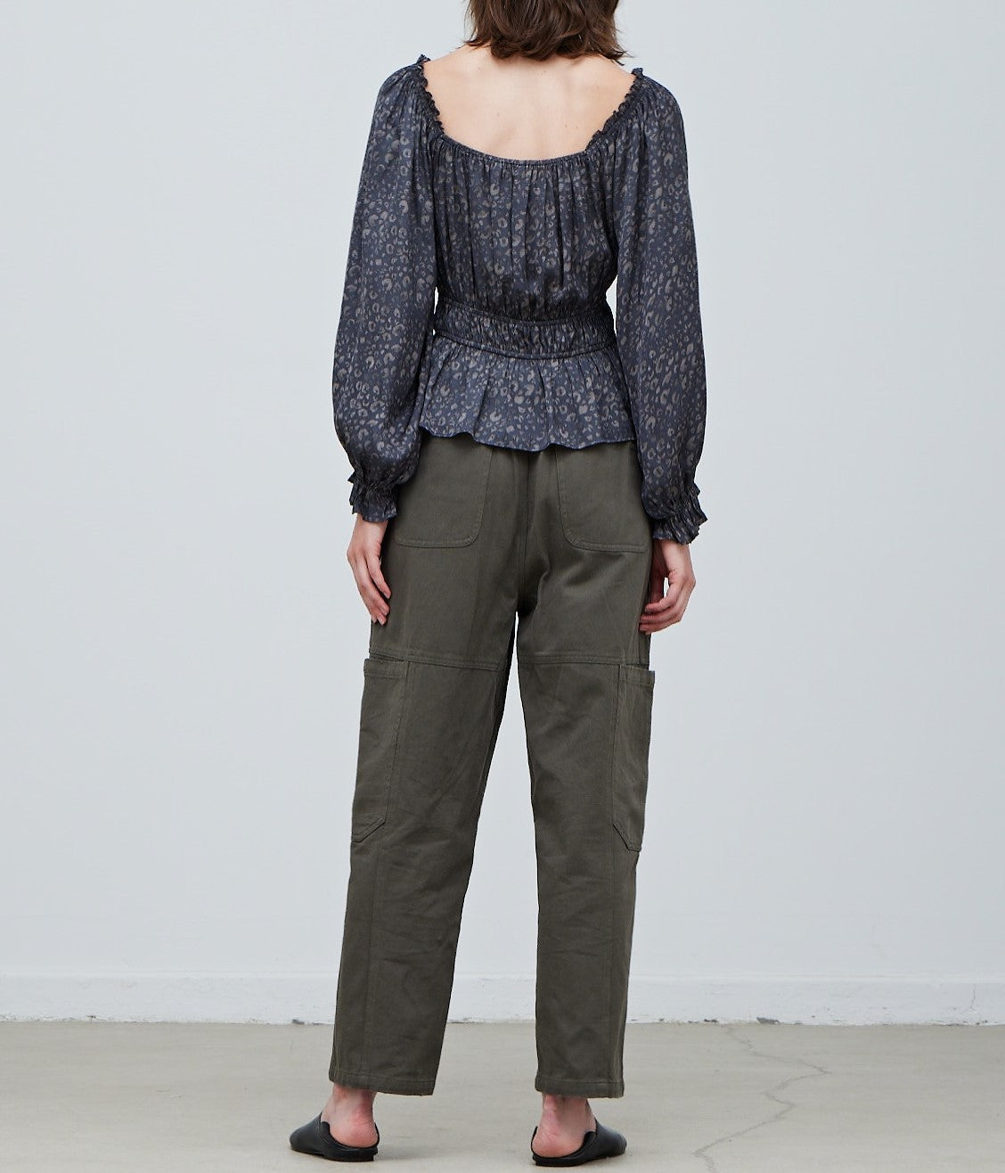 LEOPARD PRINTED SATIN BLOUSE