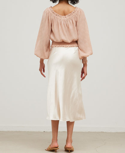 OFF THE SHOULDER TEXTURED TOP