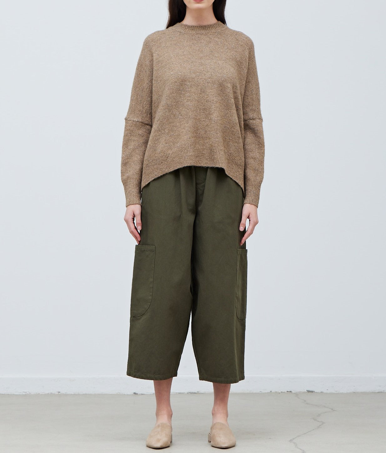 CROPPED OVERSIZED PULLOVER SWEATER