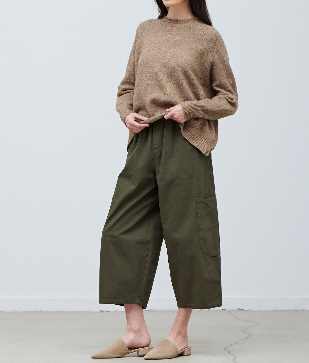 CROPPED OVERSIZED PULLOVER SWEATER