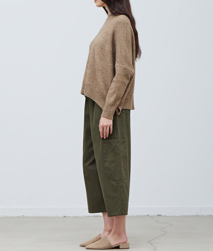 CROPPED OVERSIZED PULLOVER SWEATER