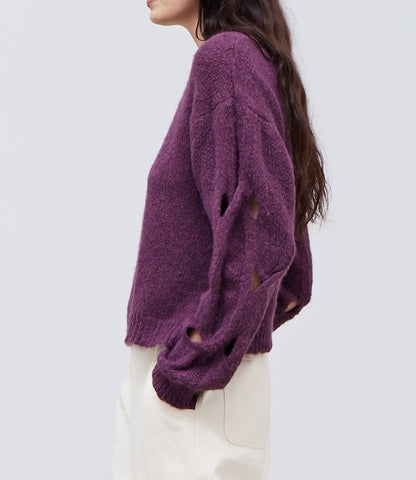 DETAILED PULLOVER SWEATER