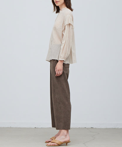 COTTON TEXTURE RUFFLED BLOUSE