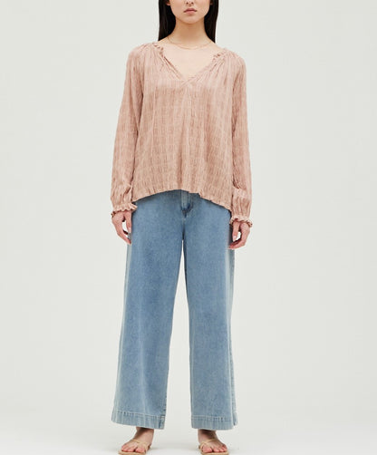 TEXTURE FABRIC BLOUSE