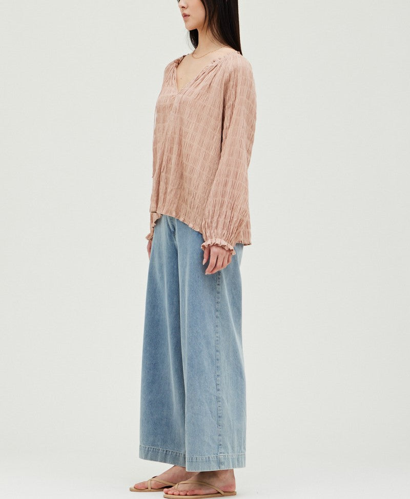 TEXTURE FABRIC BLOUSE