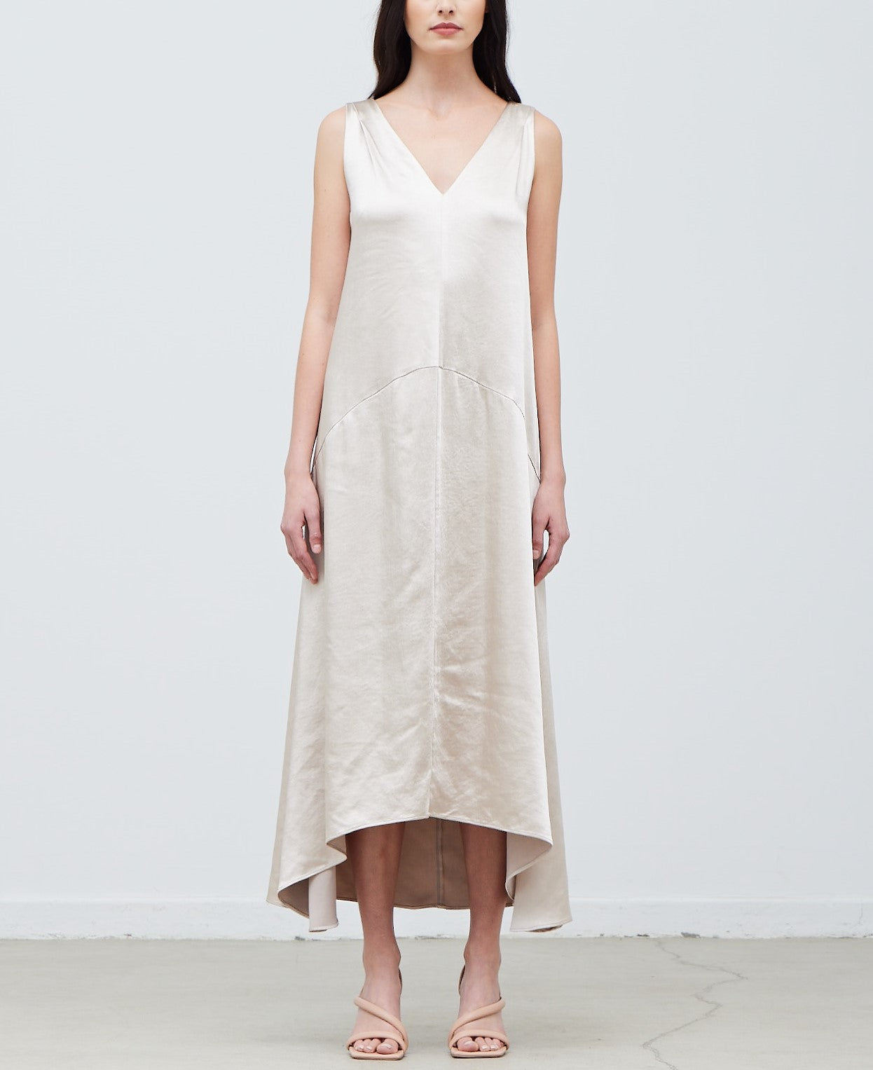 V NECK SATIN DRESS